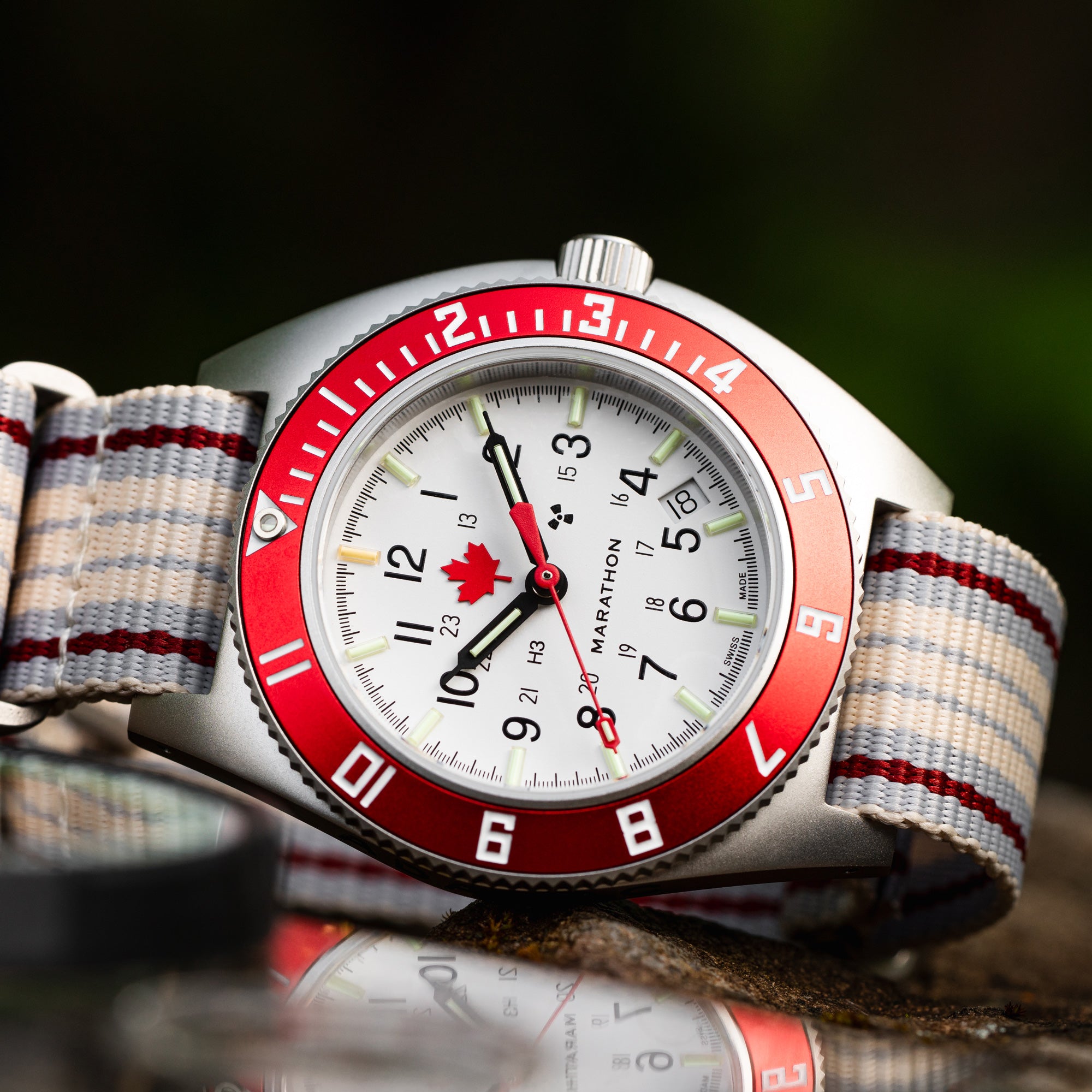 41mm Arctic ADANAC Steel Navigator w/ Date Automatic (SSNAV-D AUTO) - Canada