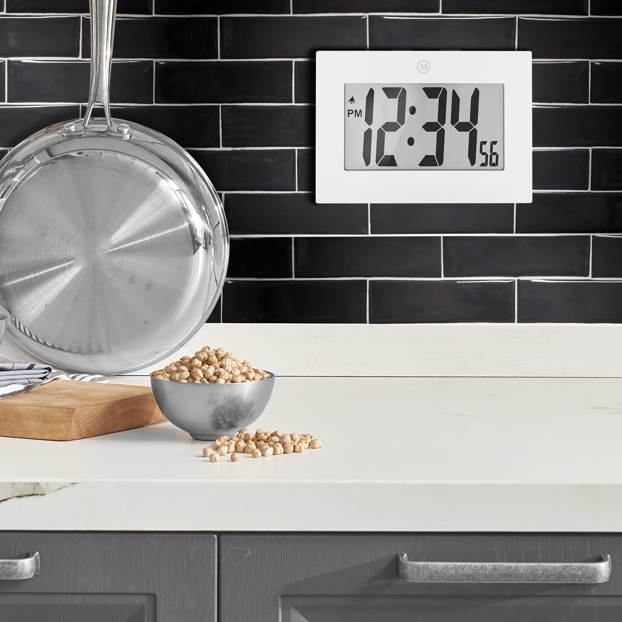 Clock, Large LCD display, white color (5/10)