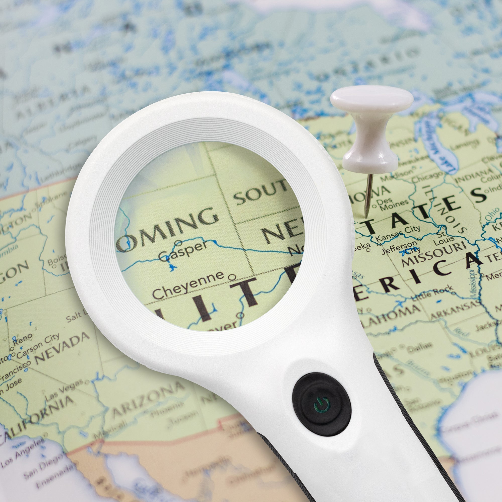 Magnifying Glass with Cyclops, LED, & Black Light - Banks, Schools, Hospitals & Government Agencies - marathonwatch