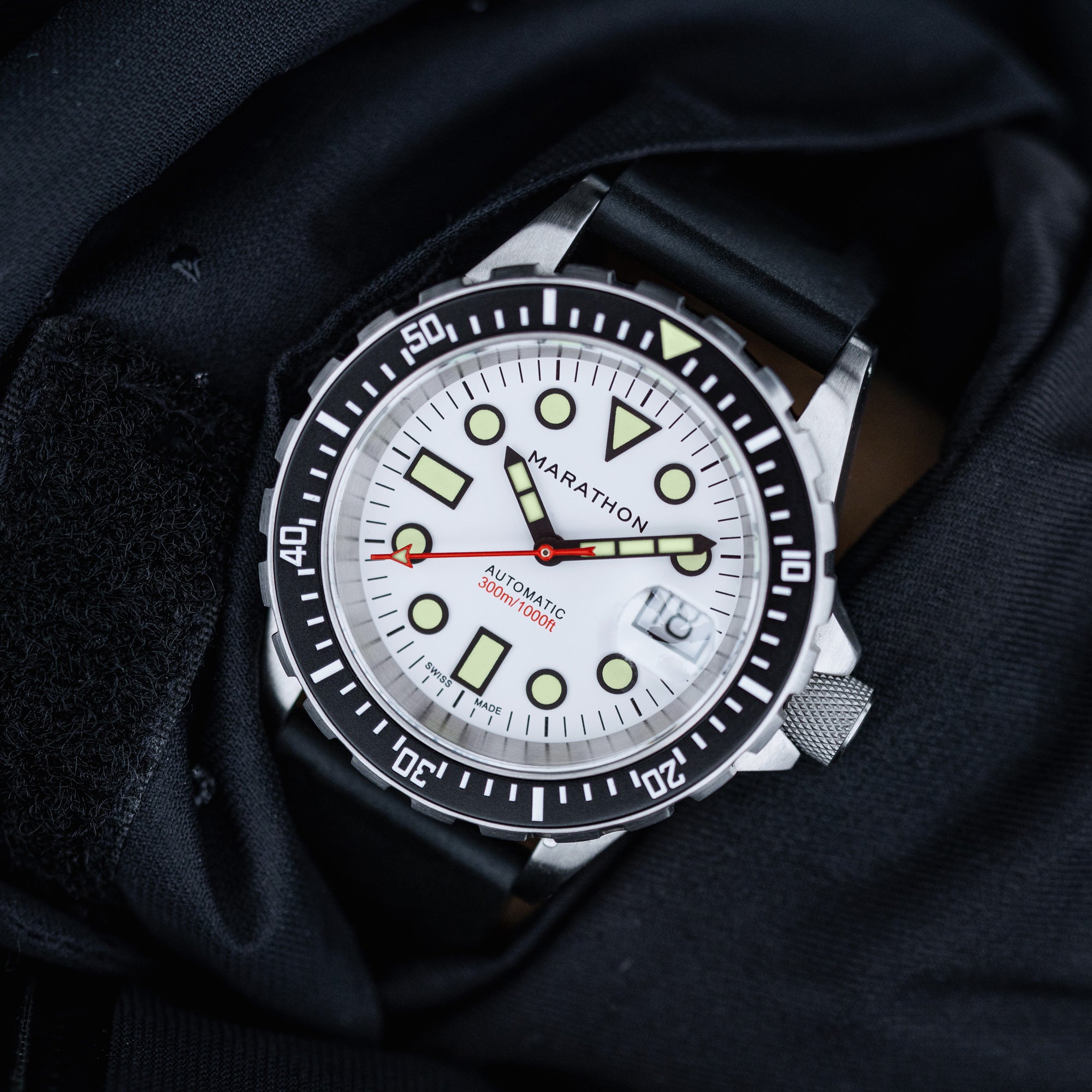 41mm Arctic Original SAR w/ Date on 3-Piece Rubber Strap Kit (OSAR-D) image