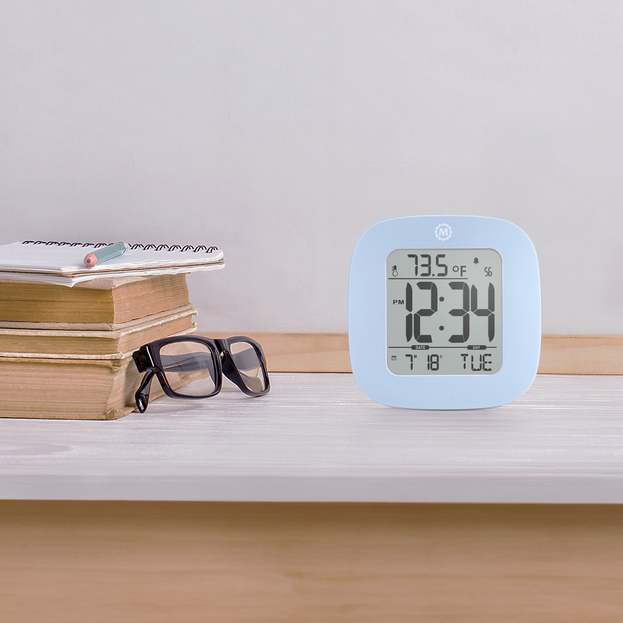 Digital alarm clock with timer and stopwatch 60.2036