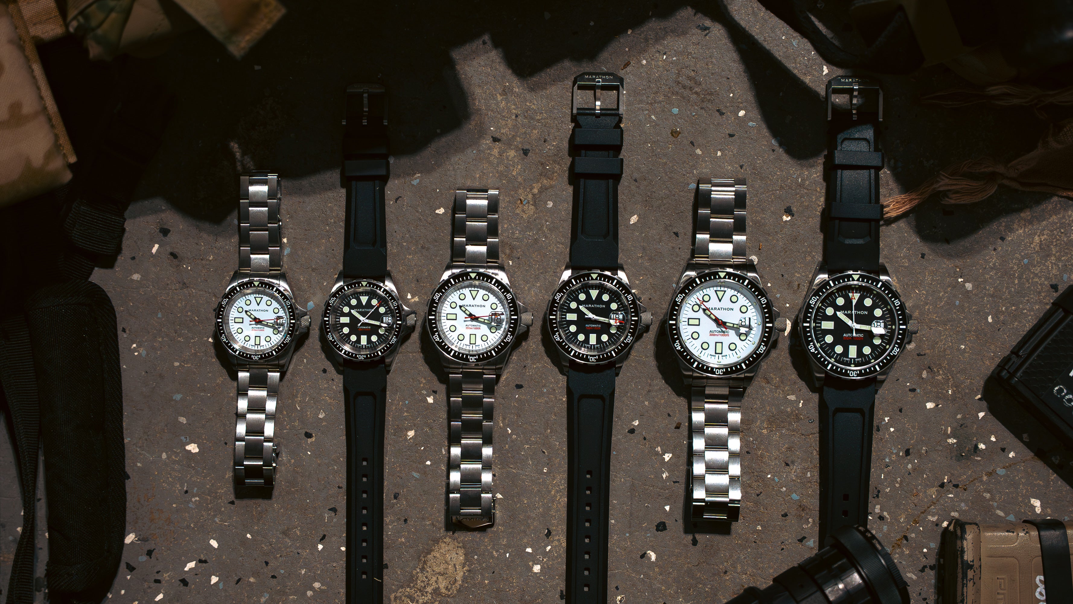 46mm Arctic Original SAR w/ Date with Stainless Steel Bracelet (OSAR-D) image