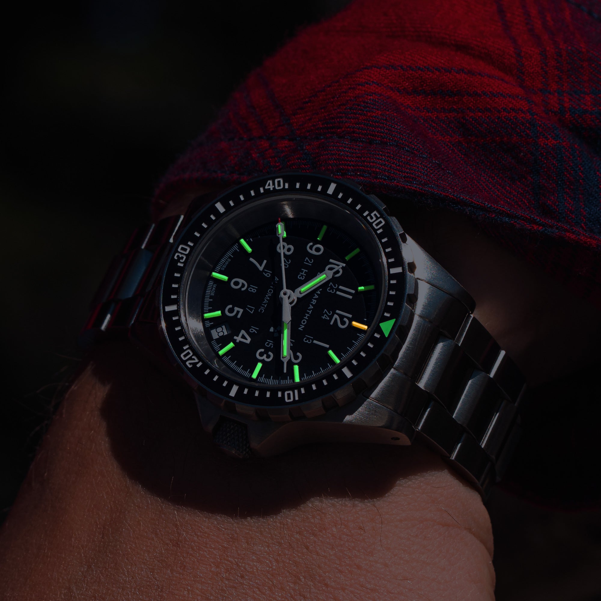 Reloj de buceo automático mediano (MSAR Auto) de 36mm con brazalete de acero inoxidable image