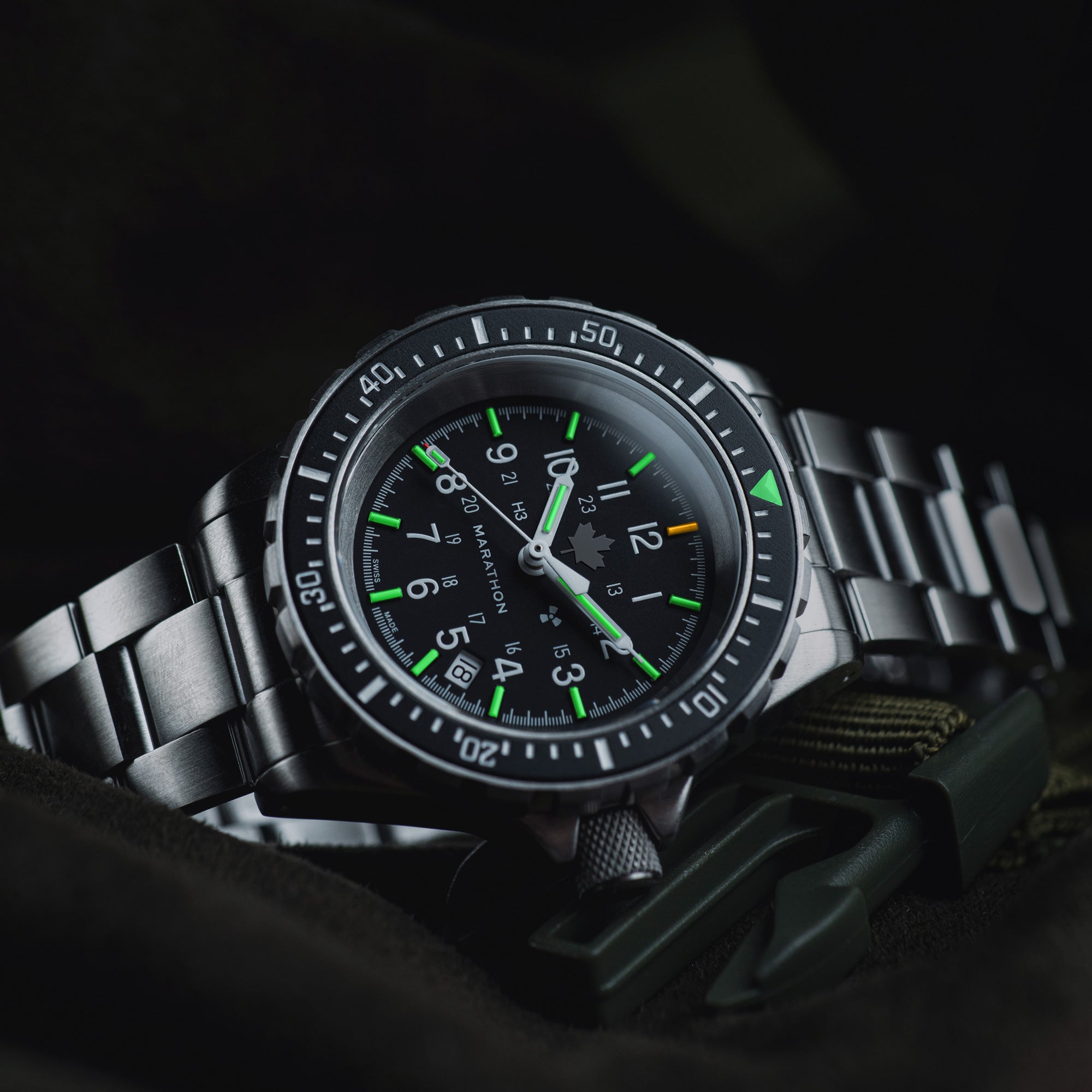 Grande montre automatique de plongée en érable gris de 41mm (GSAR) avec bracelet en acier inoxydable image