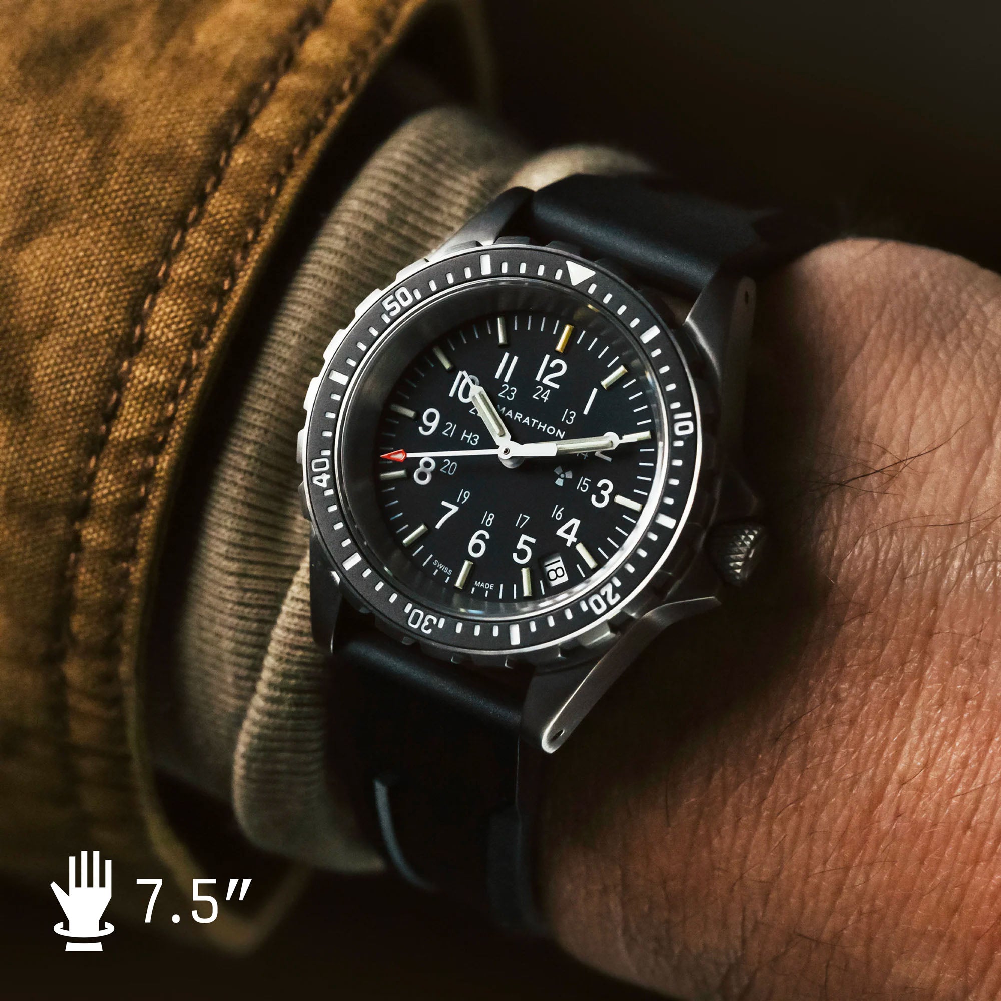 36mm Medium Diver's Quartz (MSAR Quartz) image