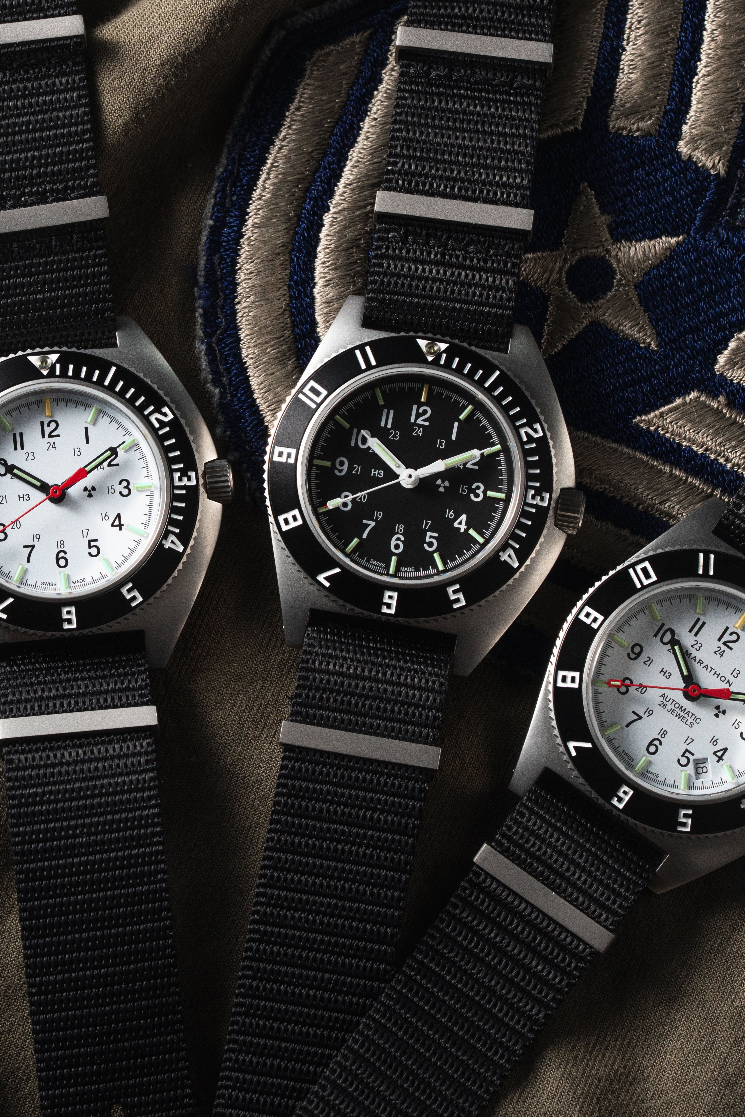 【SSNAV-D】Steel Navigator w / Date Manual MARATHON SSNAV-D Steel Navigator with Date User Manual