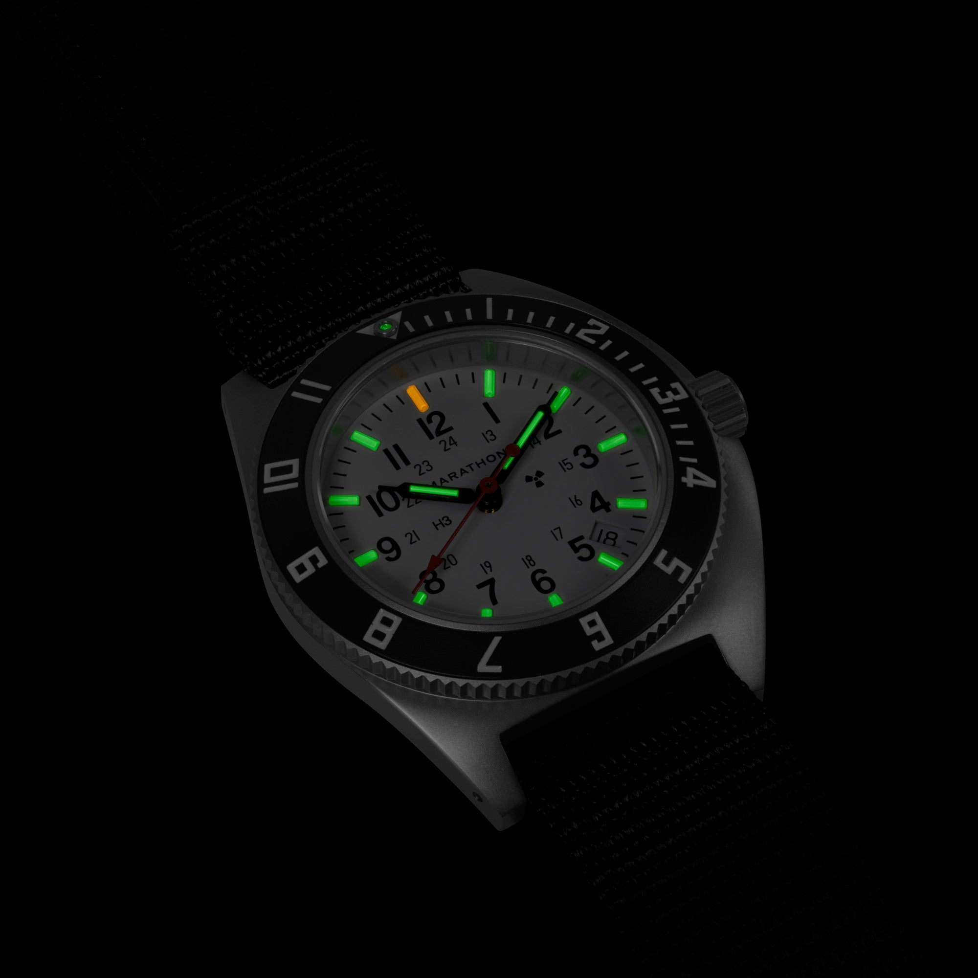 41mm Steel Navigator w/ Date (SSNAV-D) on Ballistic Nylon image