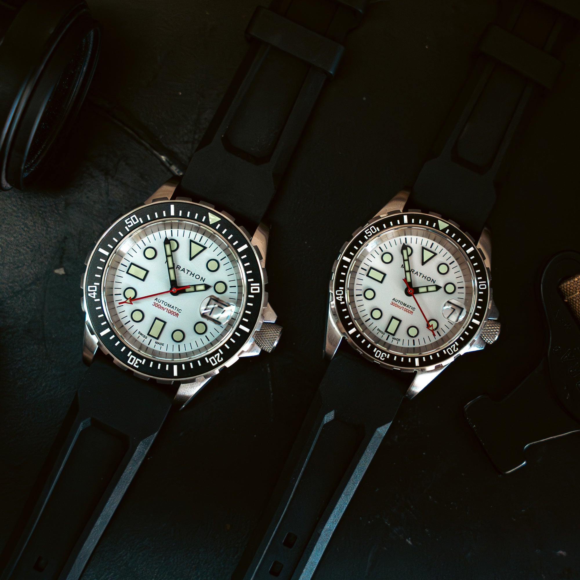 36mm Arctic Original SAR w/ Date on 3-Piece Rubber Strap Kit (OSAR-D)