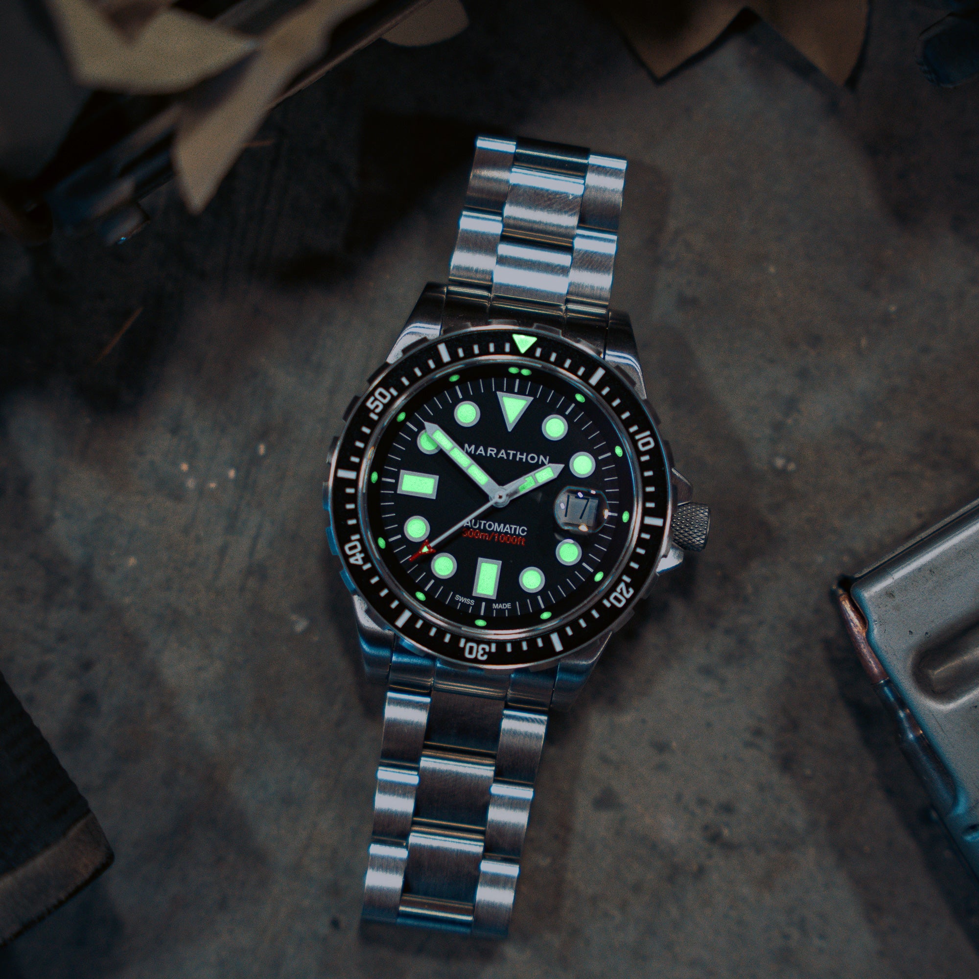 46mm Original SAR w/ Date with Stainless Steel Bracelet (OSAR-D) image