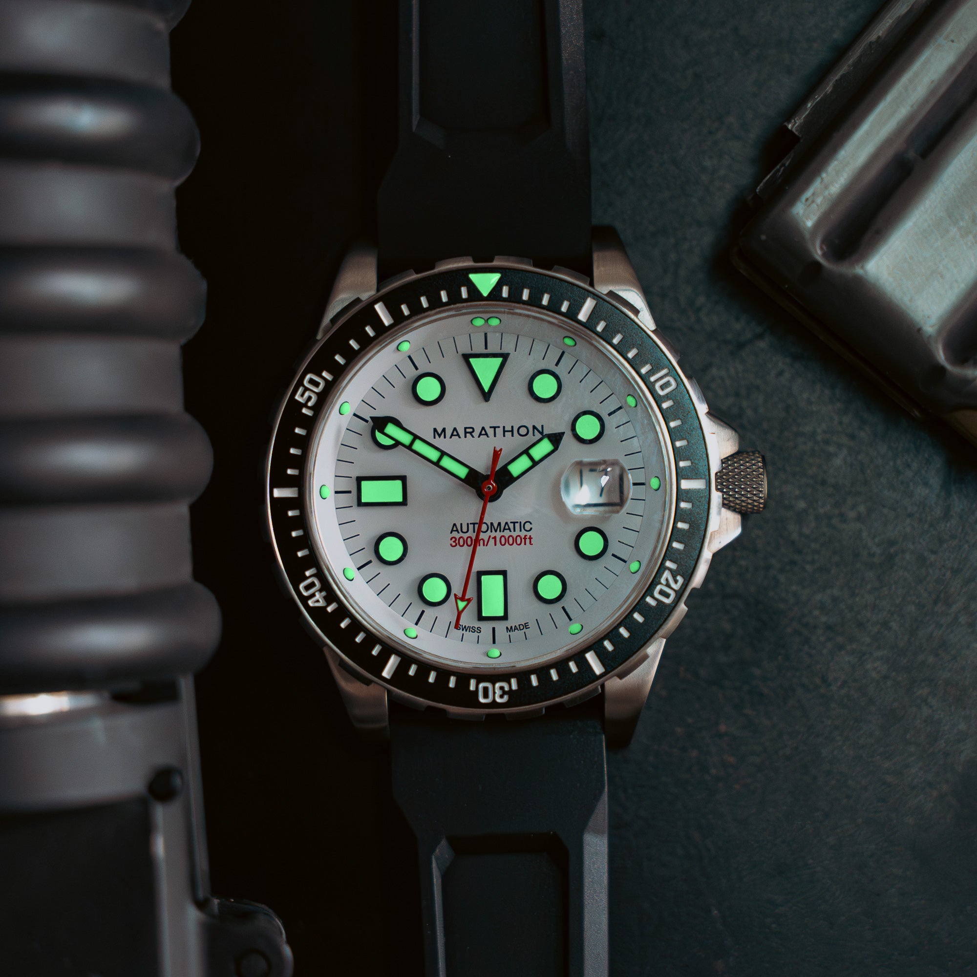 46mm Arctic Original SAR w/ Date on 3-Piece Rubber Strap Kit (OSAR