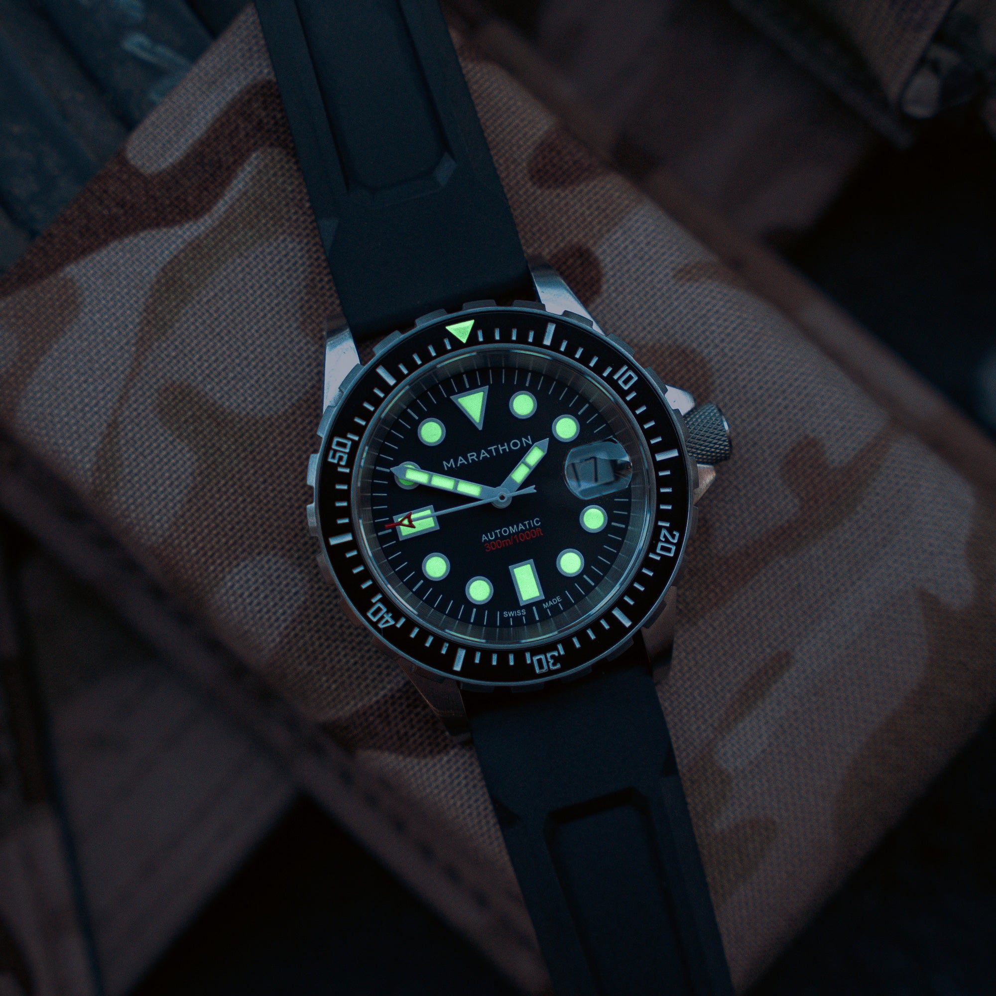 36mm Original SAR w/ Date on 3-Piece Rubber Strap Kit (OSAR-D) image