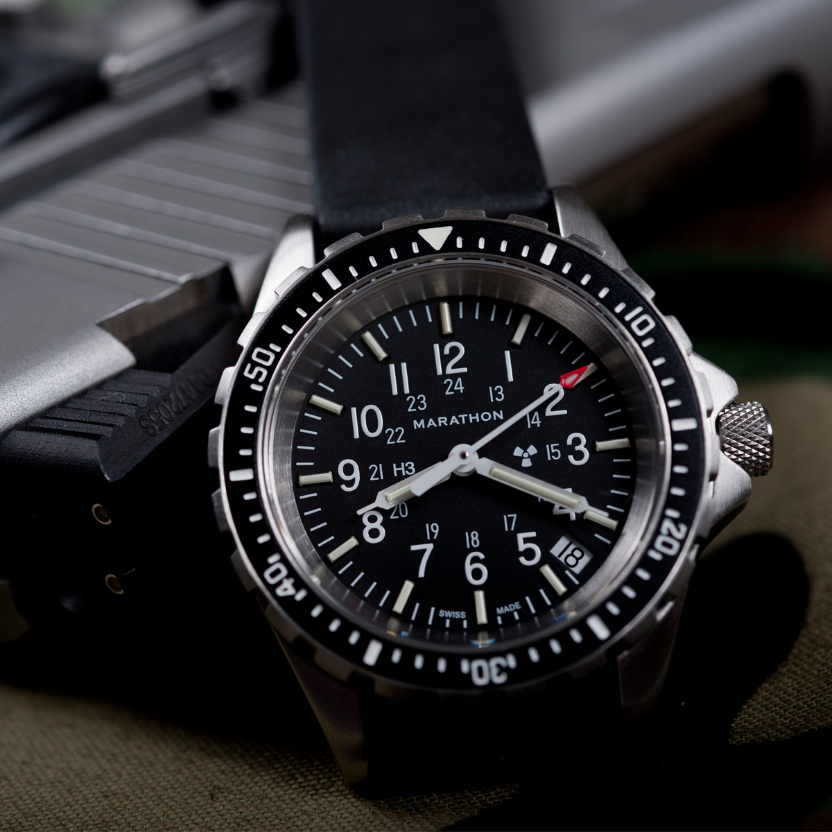 Marathon cheap diver midsize