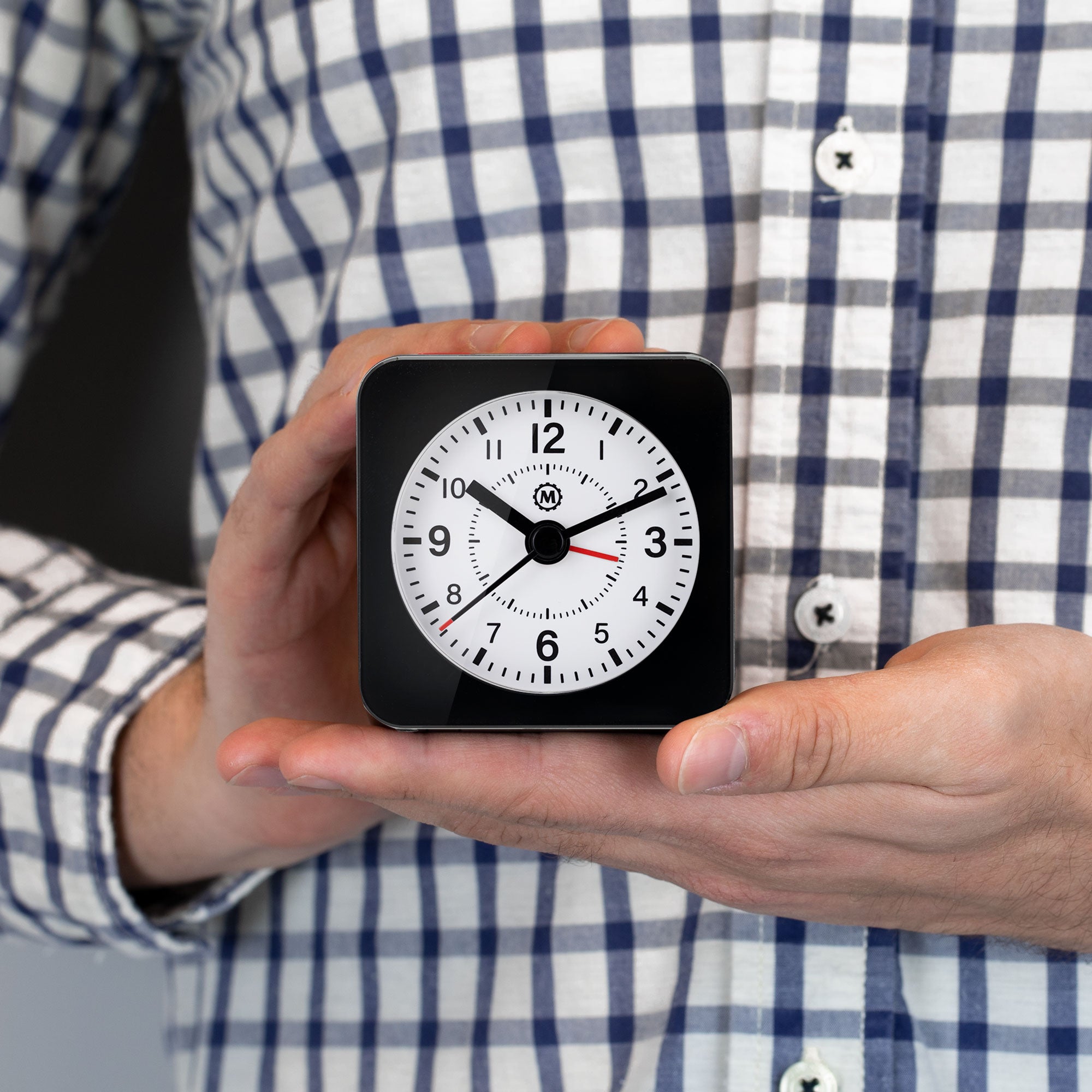 Mini Non-Ticking Analog Alarm Clock with Auto Back Light and Snooze Function - marathonwatch