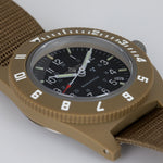 Navegador de piloto oficial Duvdevan Desert Tan de 41mm con fecha (cuarzo) image