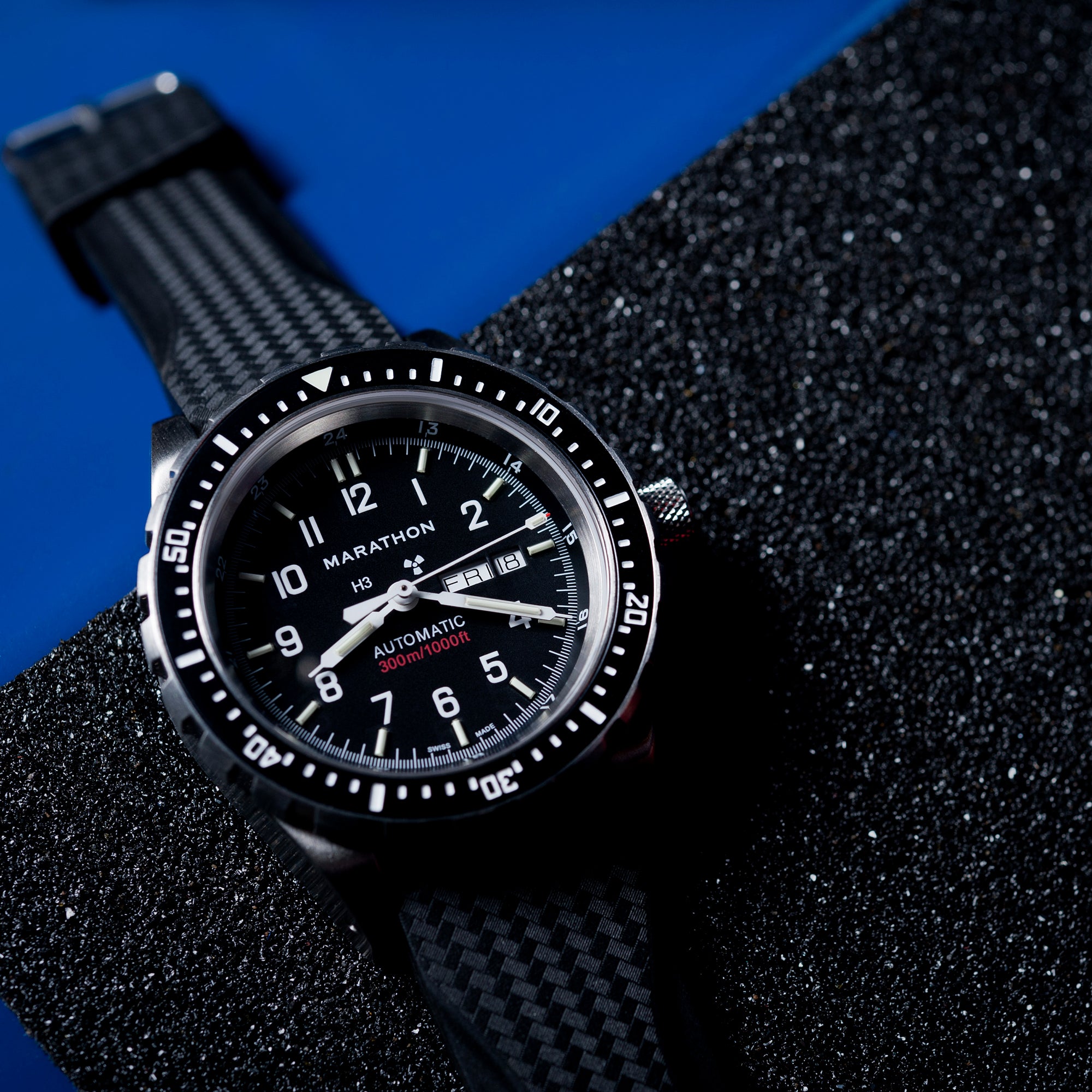 Textured Rubber Strap, Black, 22mm image